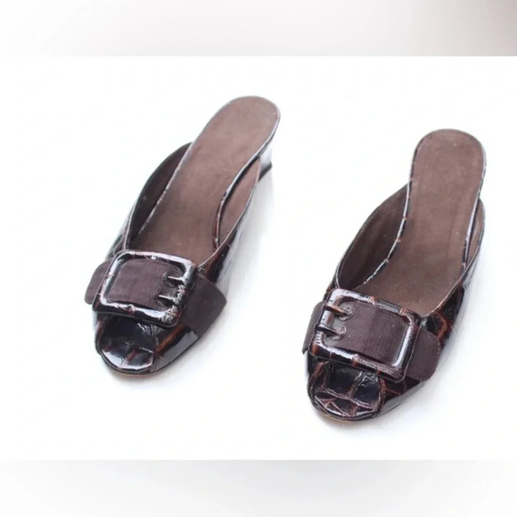 Stuart Weitzman peep toe mules - Picture 9 of 12